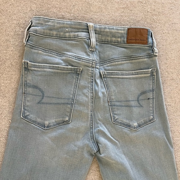 American Eagle High Rise Jeggings - Light Wash - Picture 2 of 4